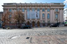 Театр русской драмы им. Леси Украинки